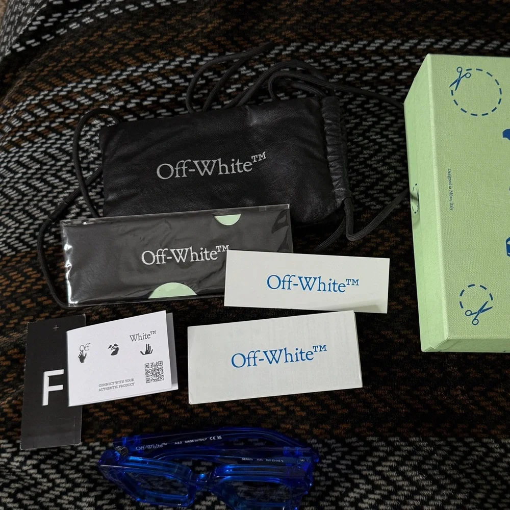Off-White Blue Transparent Rectangular Sunglasses with Silver Logo